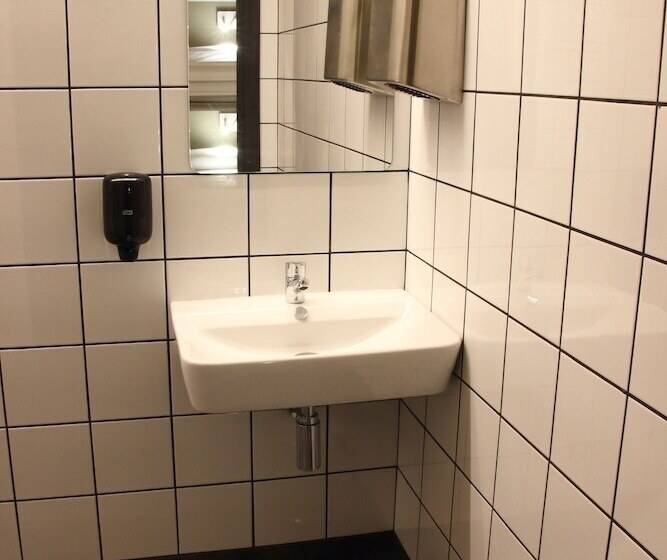 Номер Стандарт, Poshtel Bilbao  Premium Hostel