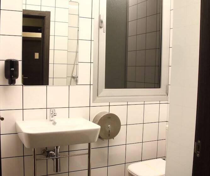 Номер Стандарт, Poshtel Bilbao  Premium Hostel