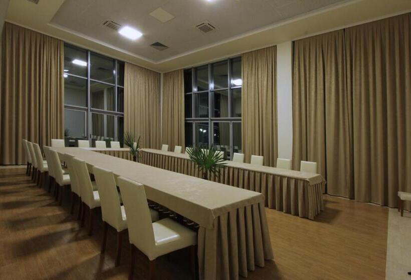 اتاق استاندارد با وان آب گرم, La Villa