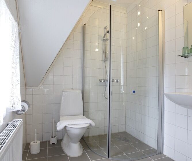 اتاق سوپریور, Ardrebo B&b