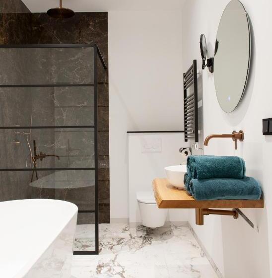 سوییت, Boutique Hotel De Salon