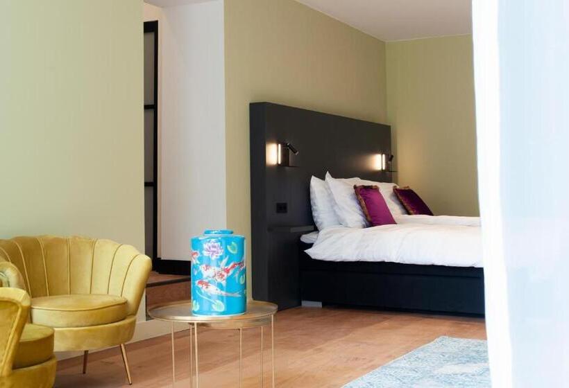 سوییت, Boutique Hotel De Salon