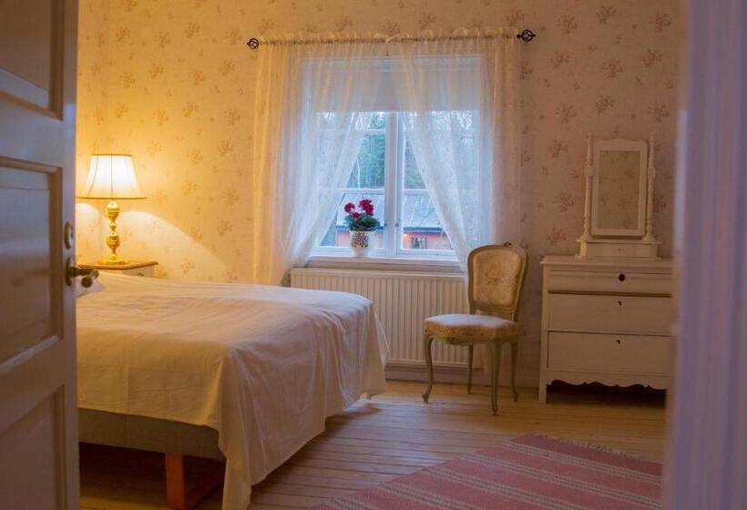 اتاق استاندارد, Hallebergs Bed&breakfast
