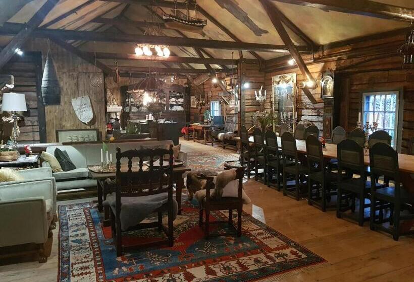 Студия Deluxe, Lysko Gjestegård