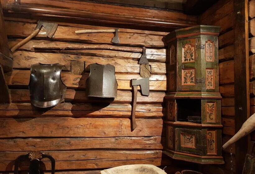 Студия Deluxe, Lysko Gjestegård