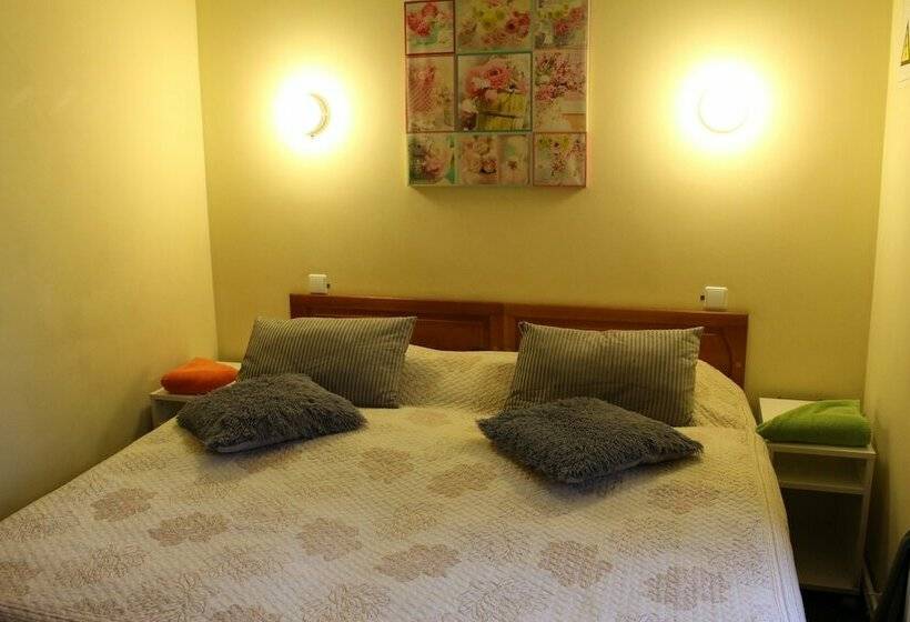 اتاق استاندارد, Sleep In Bnb