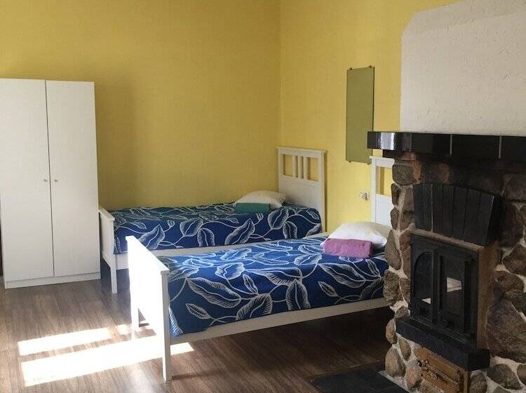 آپارتمان 2 خوابه, Sleep In Bnb
