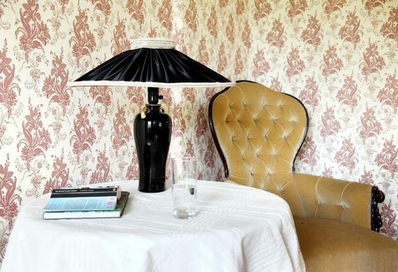 اتاق استاندارد با چشم‌انداز باغ, Boråkra Bed & Breakfast