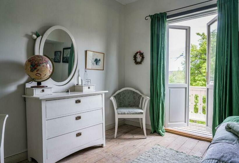 سوییت خانوادگی, Boråkra Bed & Breakfast