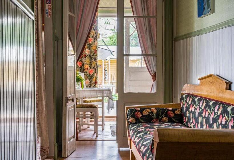 استودیوی استاندارد, Boråkra Bed & Breakfast