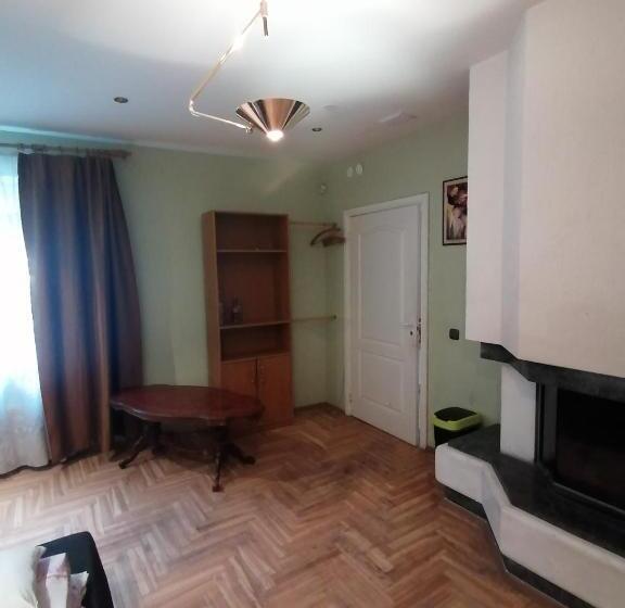 آپارتمان 1 خوابه, Guest House Krista