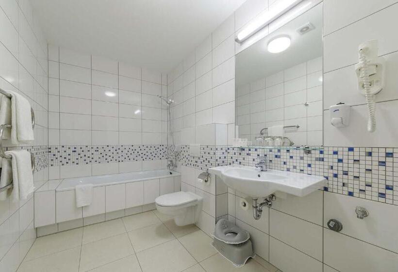 اتاق خانوادگی, Medical Spa Eglės Sanatorija Birštonas