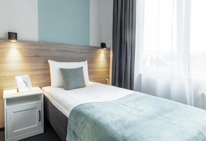 اتاق استاندارد یک نفره, Park Hotel Vilnius