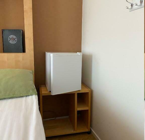 اتاق استاندارد, Strand City Hotell