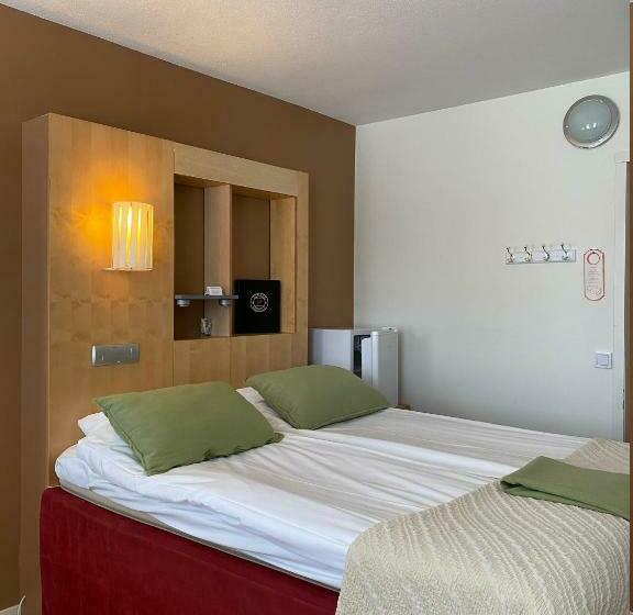 اتاق استاندارد, Strand City Hotell