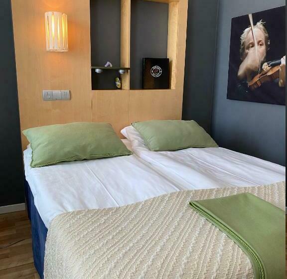 اتاق استاندارد, Strand City Hotell