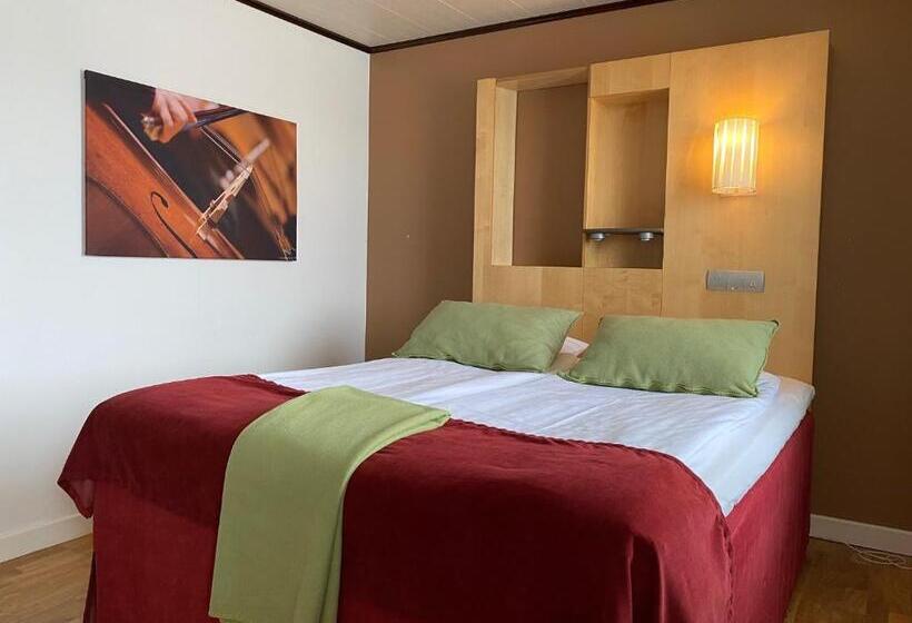 اتاق استاندارد, Strand City Hotell