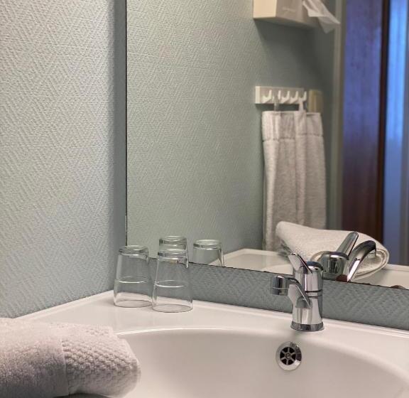 اتاق استاندارد, Strand City Hotell