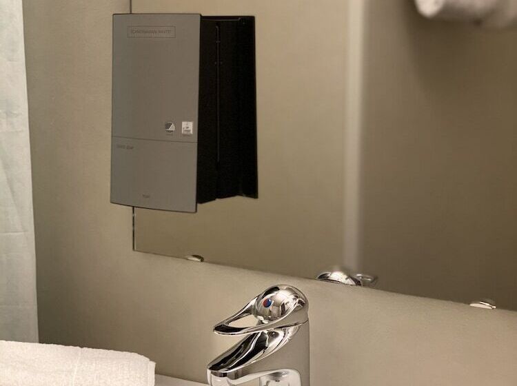 اتاق اکونومی, Strand City Hotell