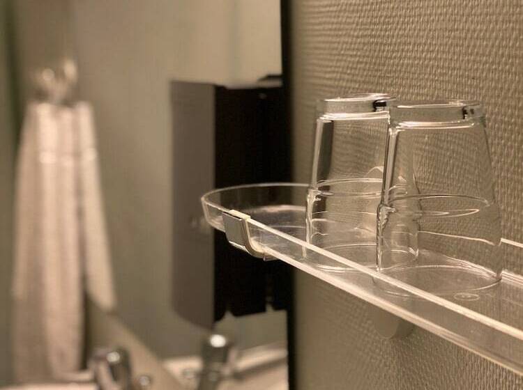 اتاق استاندارد, Strand City Hotell
