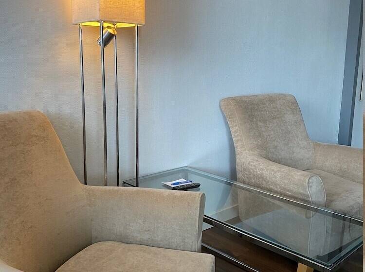 اتاق استاندارد, Strand City Hotell