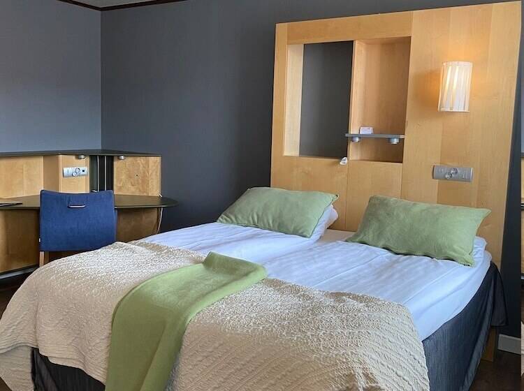 اتاق استاندارد, Strand City Hotell