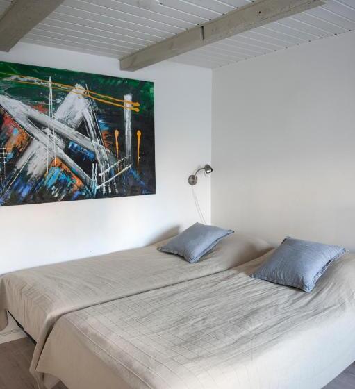 家庭间, Mullbärsgården Bed & Breakfast