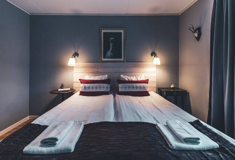 اتاق استاندارد با سرویس بهداشتی مشترک, Are Bed & Breakfast
