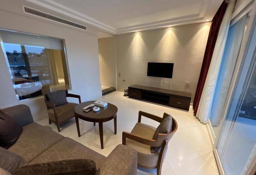 سوییت جونیور, Grand Ocean El Sokhna