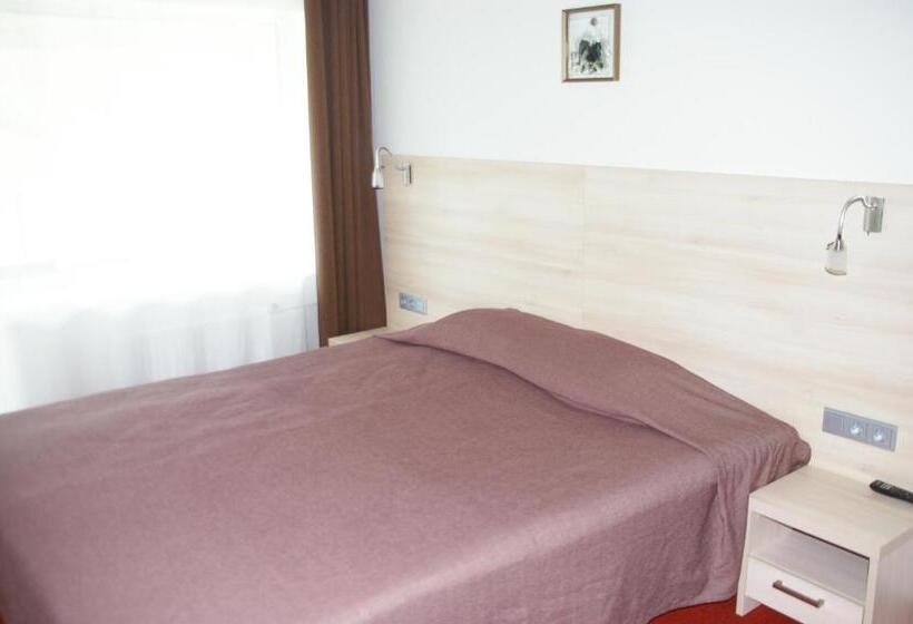 Suite, Tehvandi Hotell