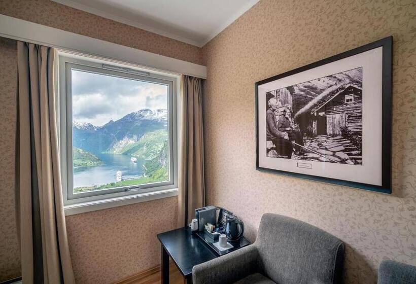 Standardzimmer mit Ausblick, Utsikten   By Classic Norway Hotels