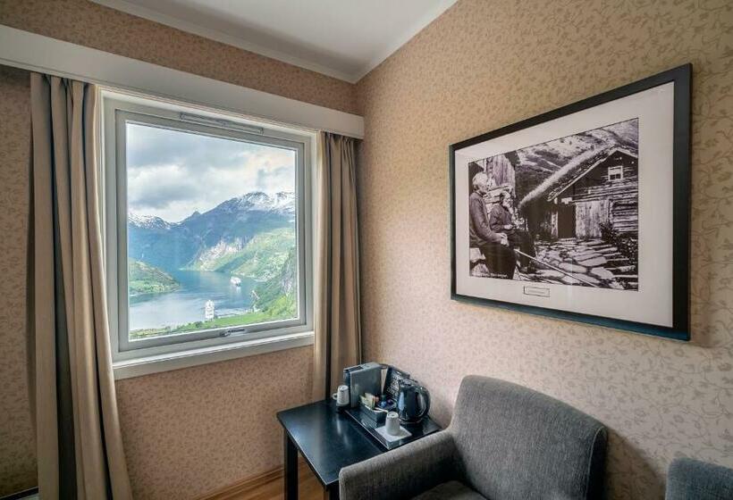 Habitación Estándar Individual con Vistas, Utsikten   By Classic Norway Hotels