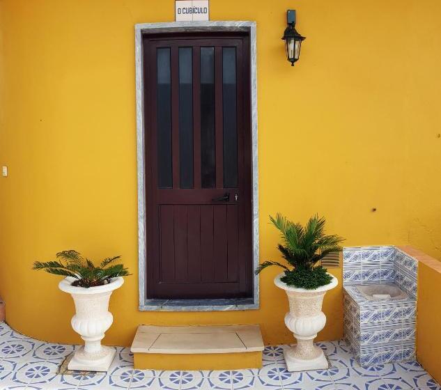 استودیوی استاندارد, Guesthouse Of Alcobaça