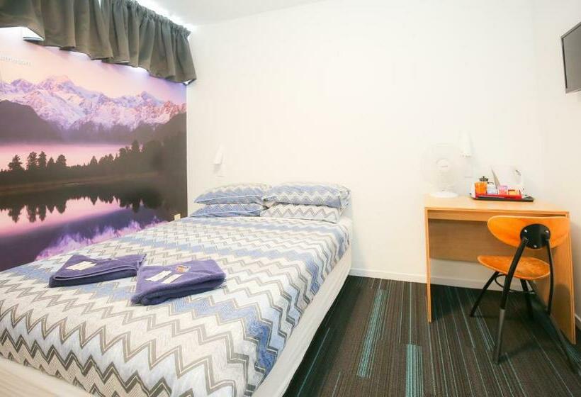 اتاق استاندارد, Haka House Auckland City