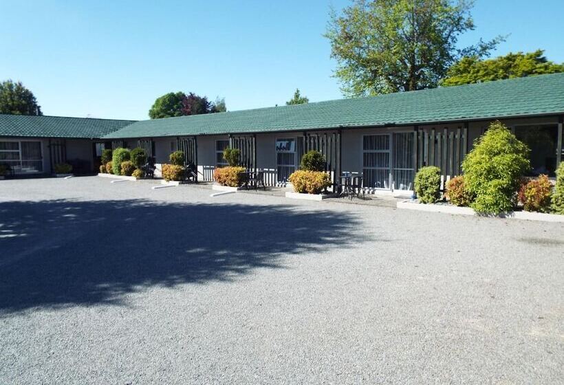 استودیوی استاندارد, Andorra Motel