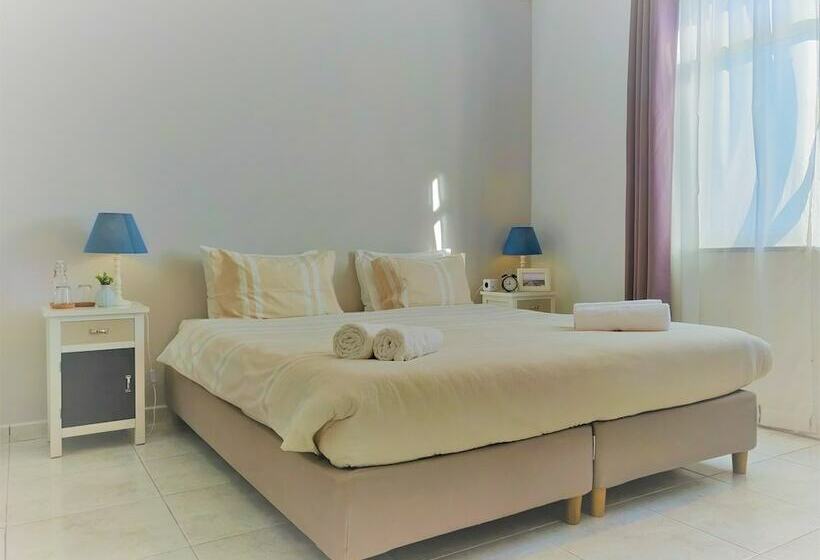 اتاق استاندارد, Pure Flor De Esteva