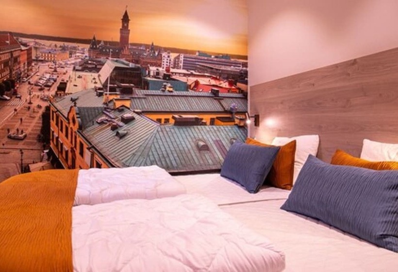 اتاق استاندارد سه تخته با سرویس بهداشتی مشترک, Dream  Luxury Hostel