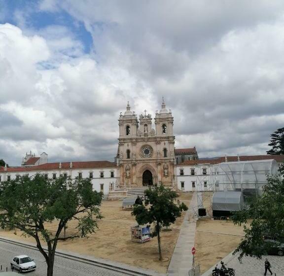 اتاق استاندارد چهار تخته, Hostel Rossio Alcobaça