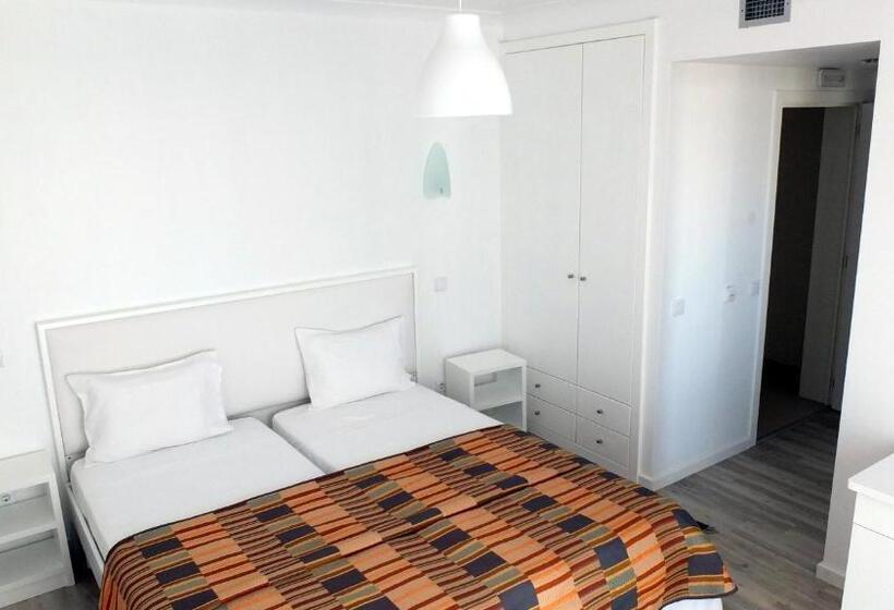 اتاق استاندارد یک نفره, Baleal Spot