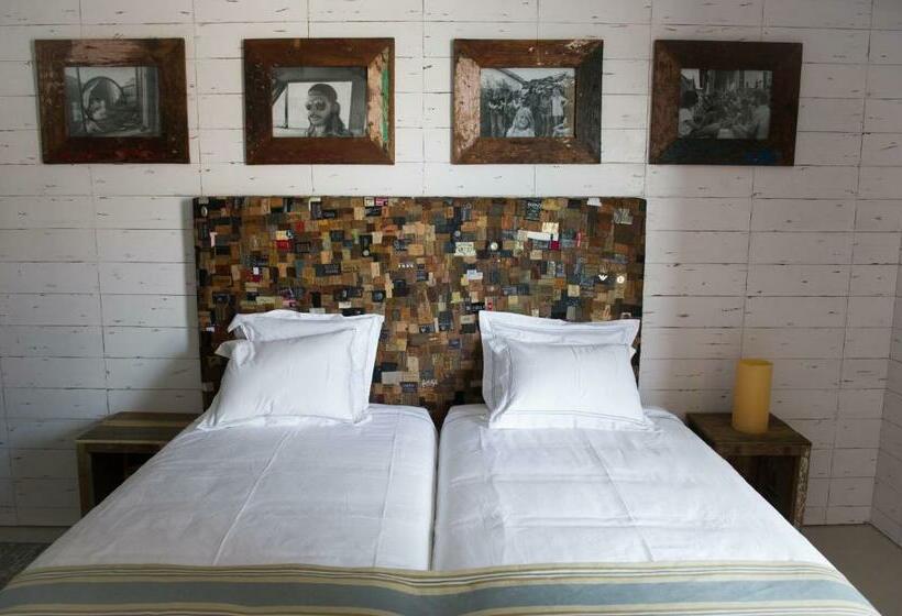 اتاق استاندارد, Surfers Lodge Peniche