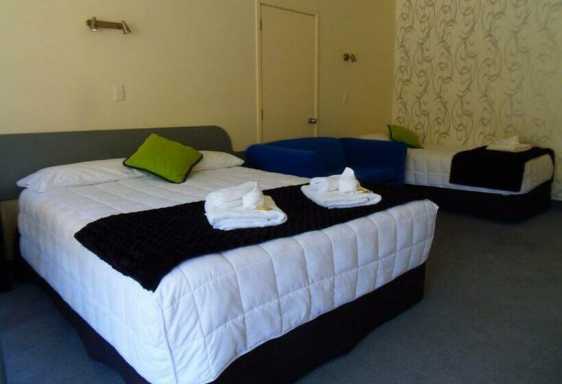 استودیوی استاندارد, Kapiti Lindale Motel & Conference Centre