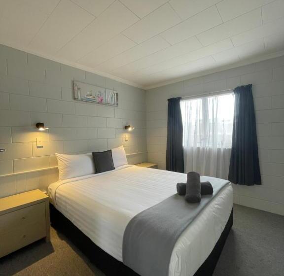 آپارتمان 1 خوابه, Kensington Motel