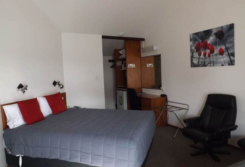 استودیوی استاندارد, Gateway Motor Lodge  Wanganui