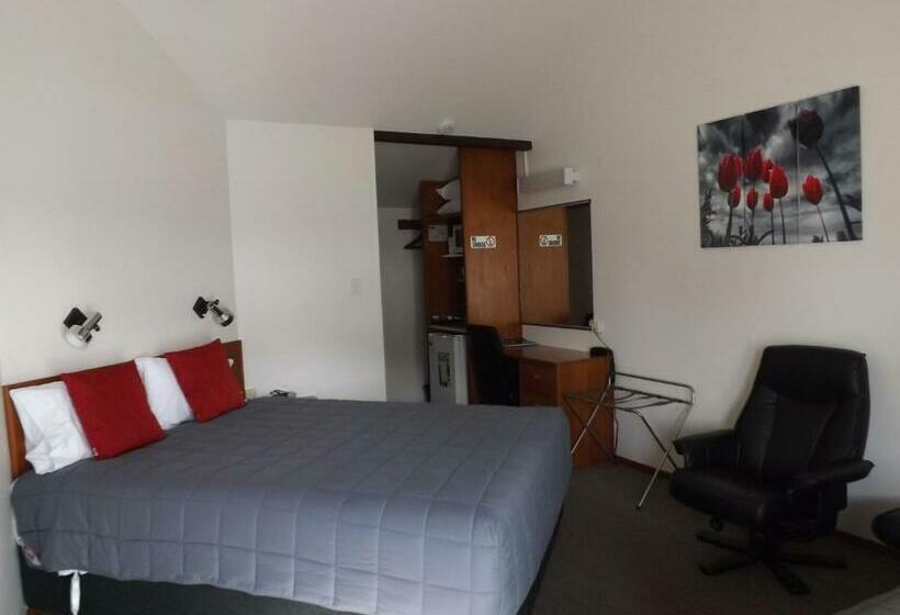 استودیوی استاندارد, Gateway Motor Lodge  Wanganui
