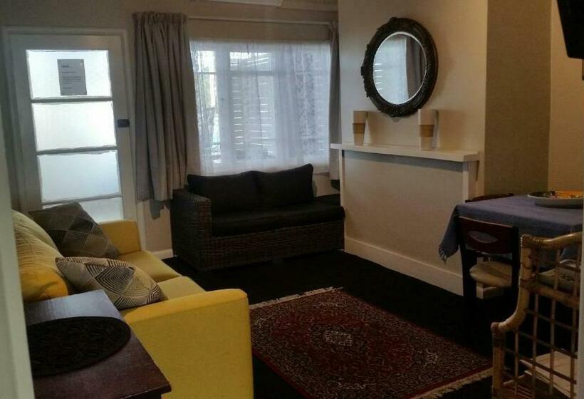 آپارتمان 1 خوابه با چشم‌انداز دریا, Nana Glads Beachfront Accommodation