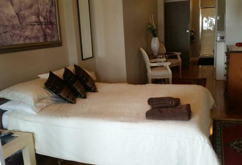 اتاق لوکس با چشم‌انداز دریا, Nana Glads Beachfront Accommodation