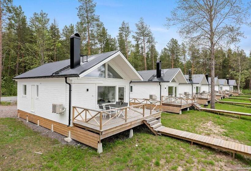 بانگلوی استاندارد, First Camp Arcus Luleå
