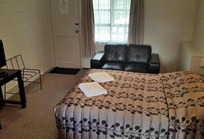 اتاق استاندارد, Stonehaven Motel