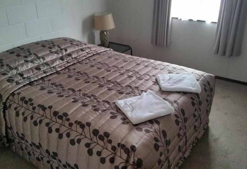 اتاق استاندارد, Stonehaven Motel