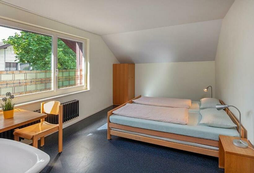 Standaardkamer met Gedeelde Badkamer, Baden Youth Hostel